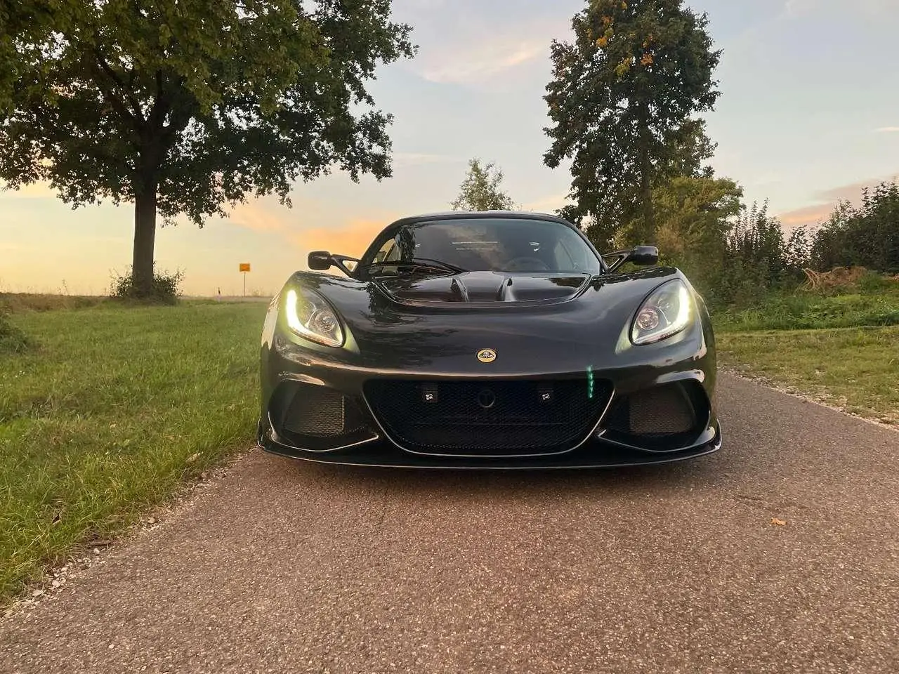 Photo 1 : Lotus Exige 2022 Essence