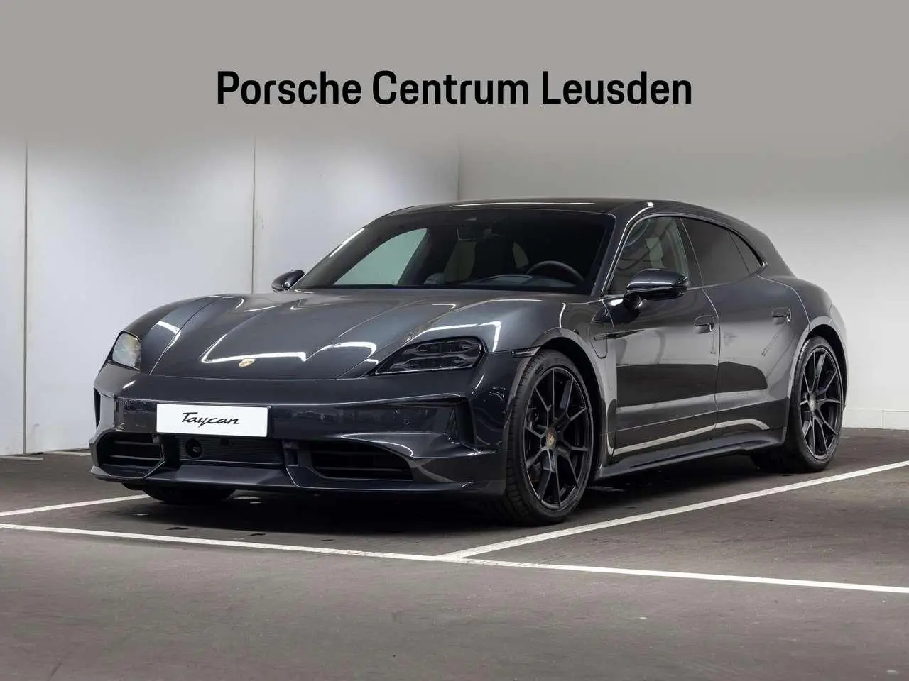 Photo 1 : Porsche Taycan 2024 Electric