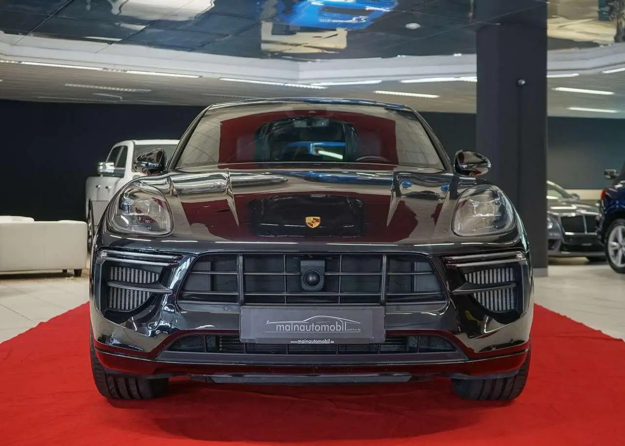 Photo 1 : Porsche Macan 2020 Essence