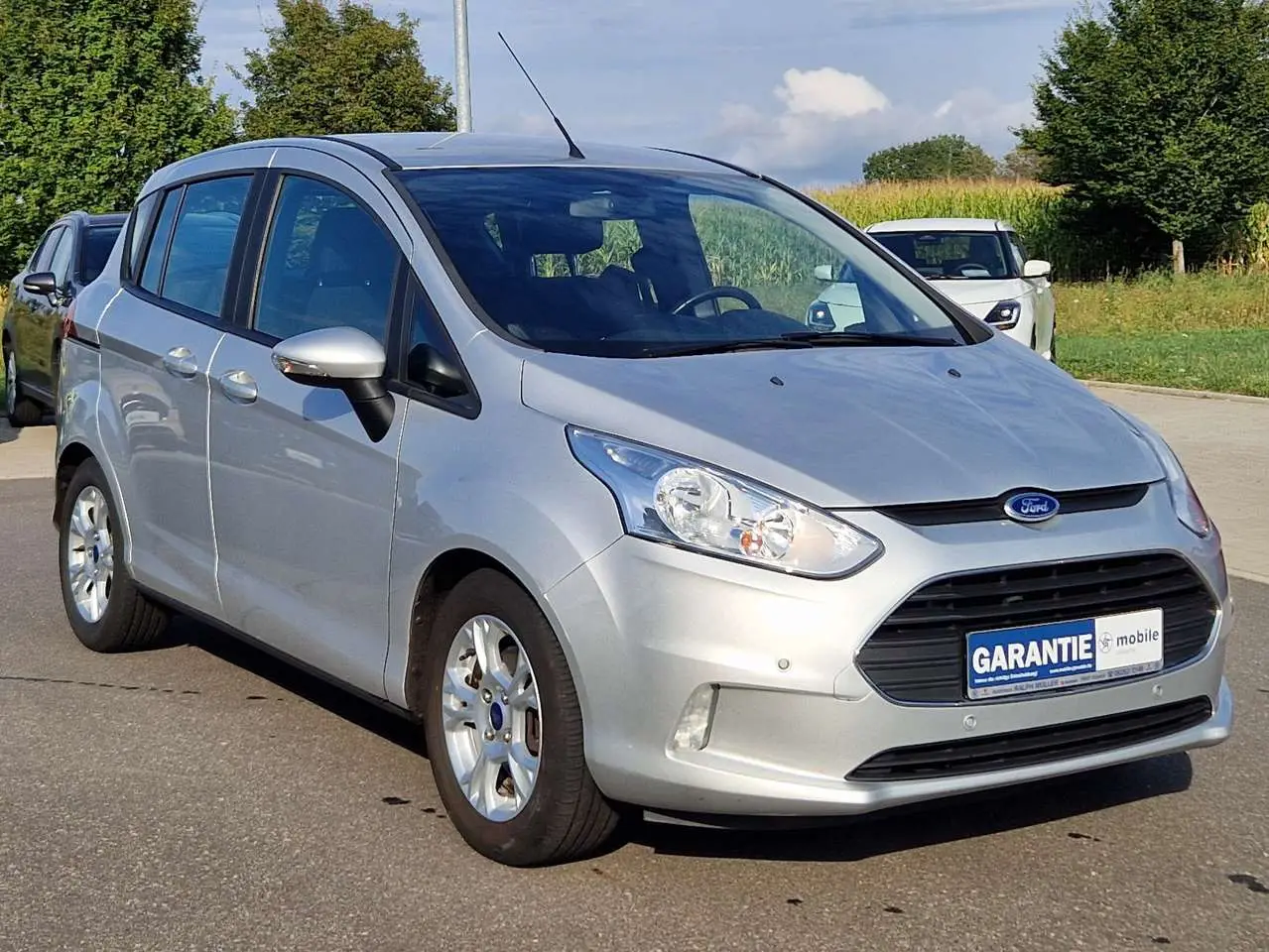 Photo 1 : Ford B-max 2015 Petrol