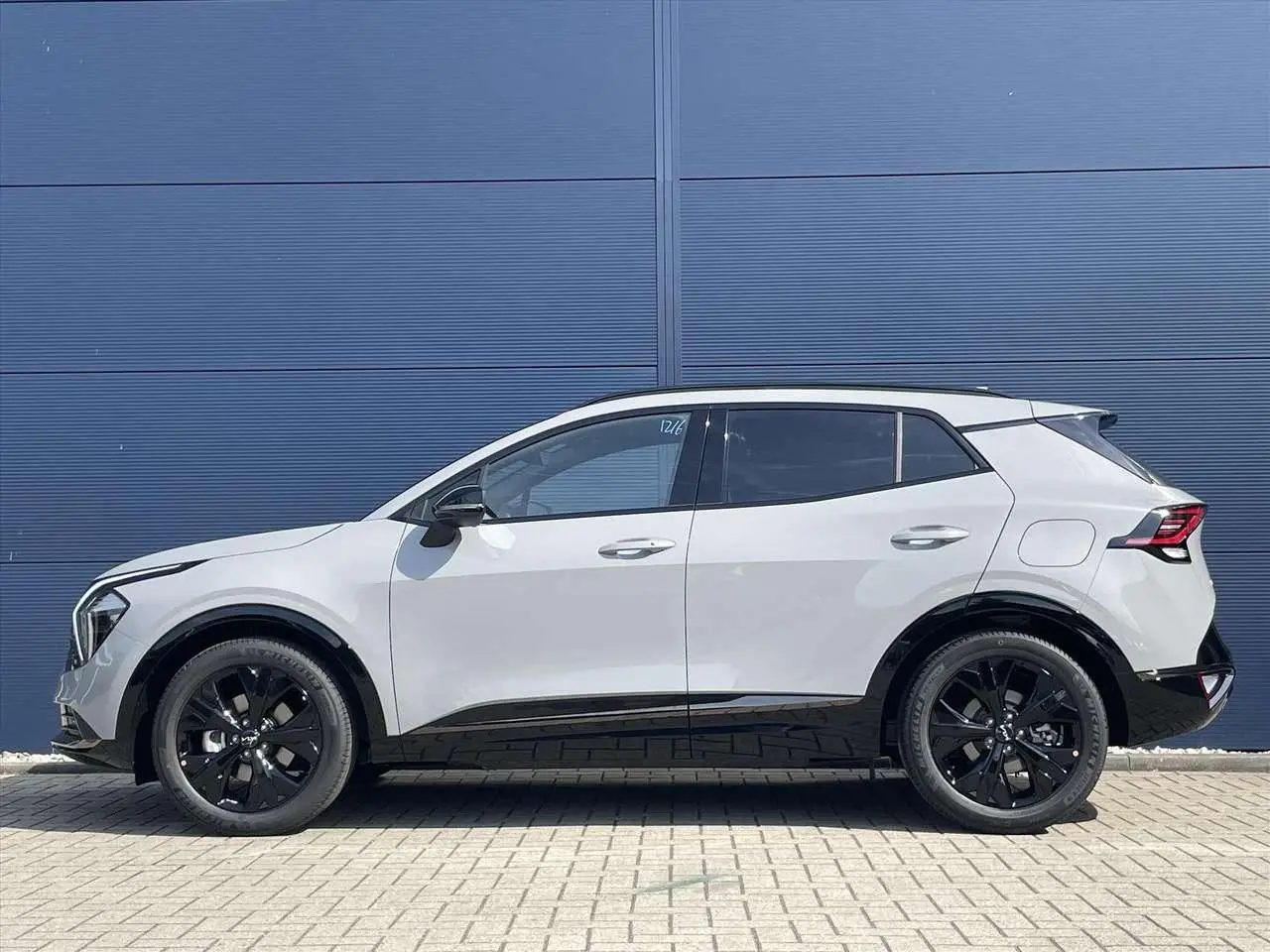 Photo 1 : Kia Sportage 2024 Hybride