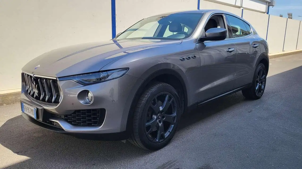 Photo 1 : Maserati Levante 2017 Diesel