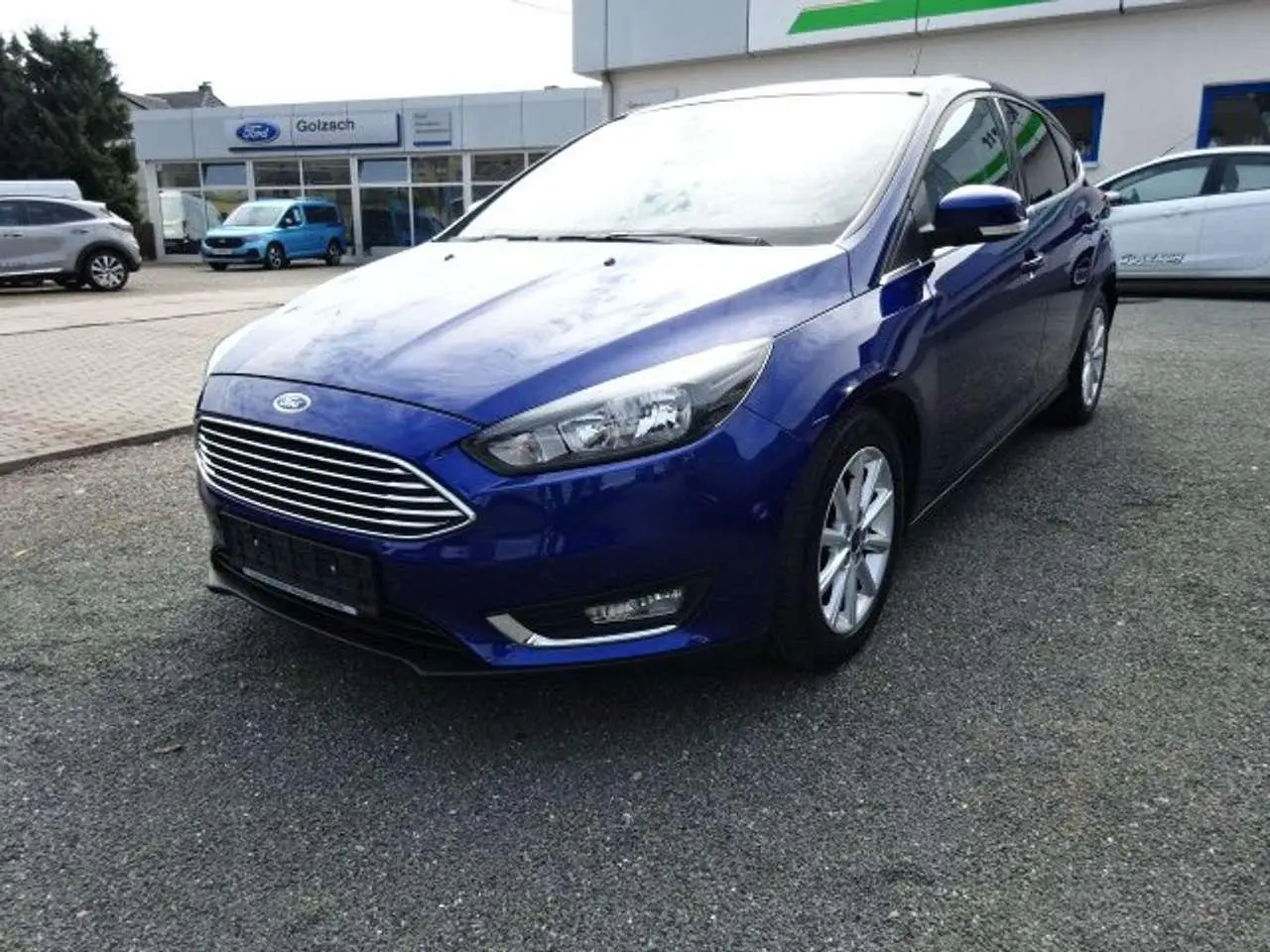 Photo 1 : Ford Focus 2015 Petrol