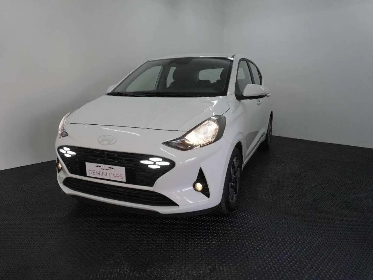 Photo 1 : Hyundai I10 2024 Essence