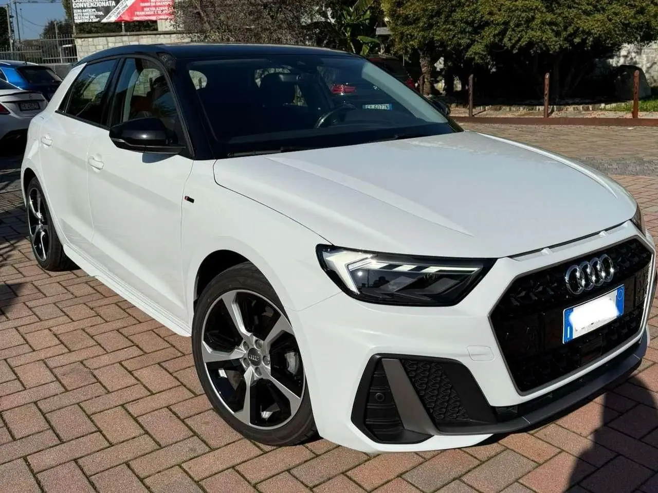 Photo 1 : Audi A1 2019 Petrol