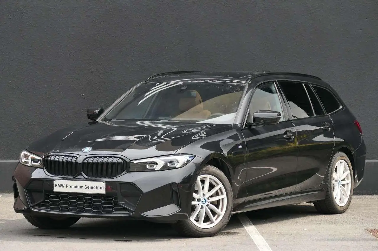 Photo 1 : Bmw Serie 3 2023 Hybrid