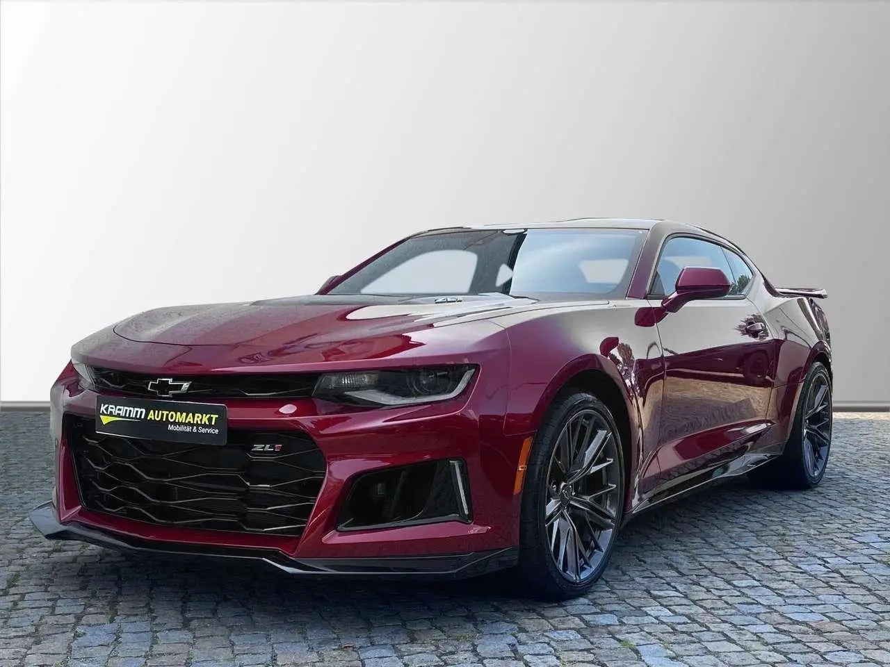 Photo 1 : Chevrolet Camaro 2024 Essence