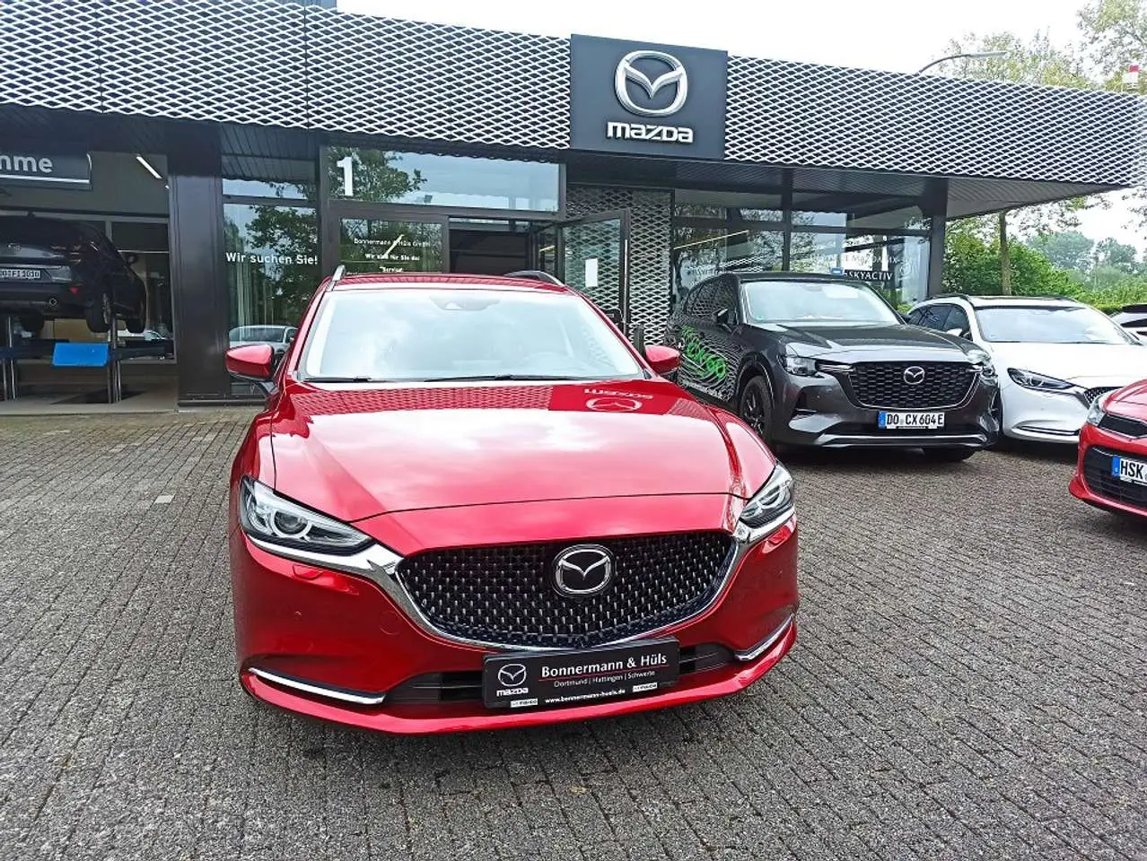 Photo 1 : Mazda 6 2023 Petrol