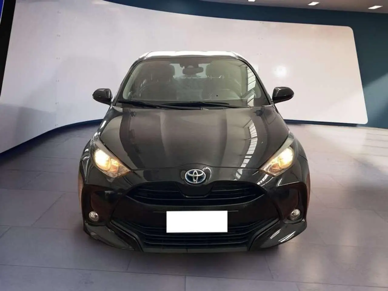 Photo 1 : Toyota Yaris 2021 Hybride