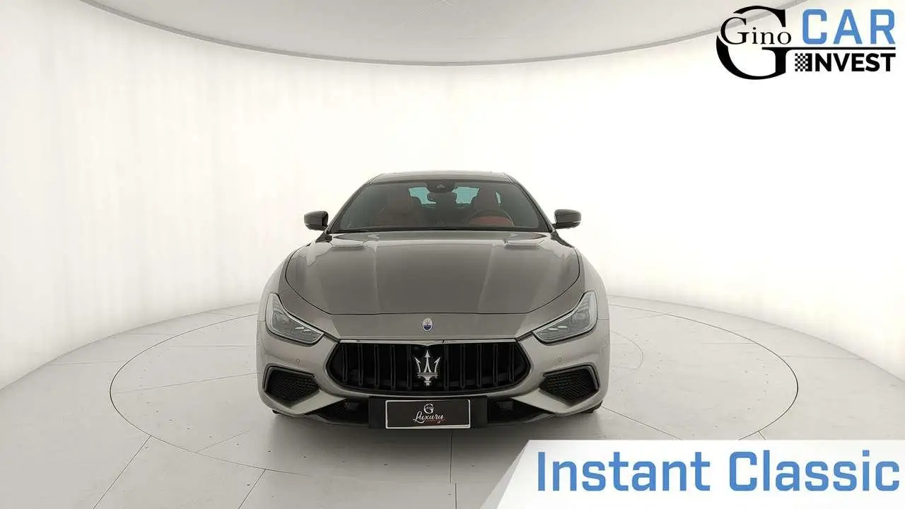 Photo 1 : Maserati Ghibli 2021 Petrol