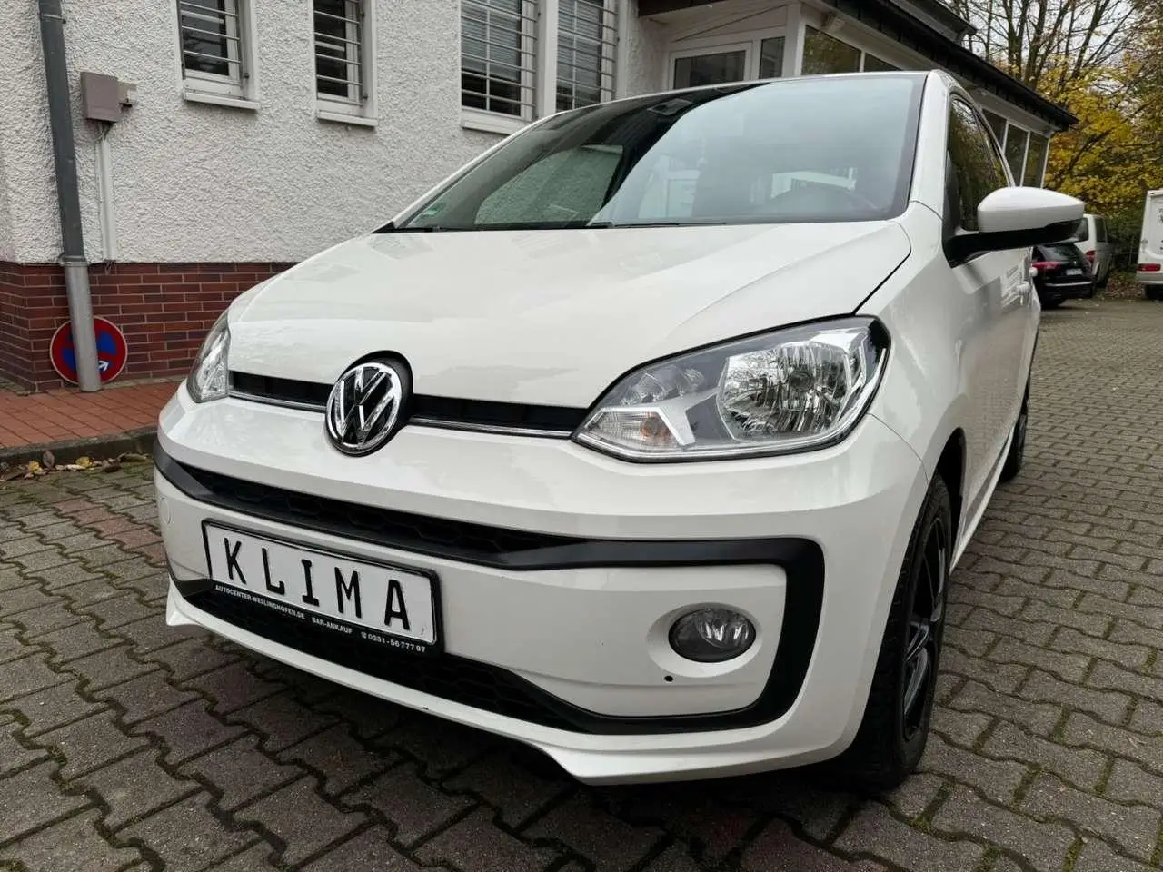 Photo 1 : Volkswagen Up! 2018 Petrol