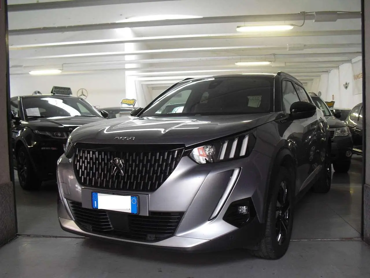 Photo 1 : Peugeot 2008 2020 Petrol