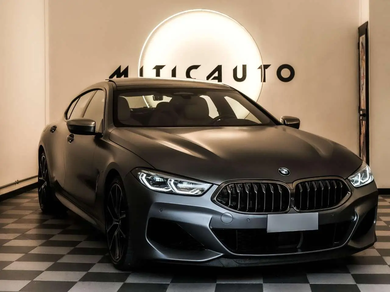 Photo 1 : Bmw Serie 8 2019 Petrol