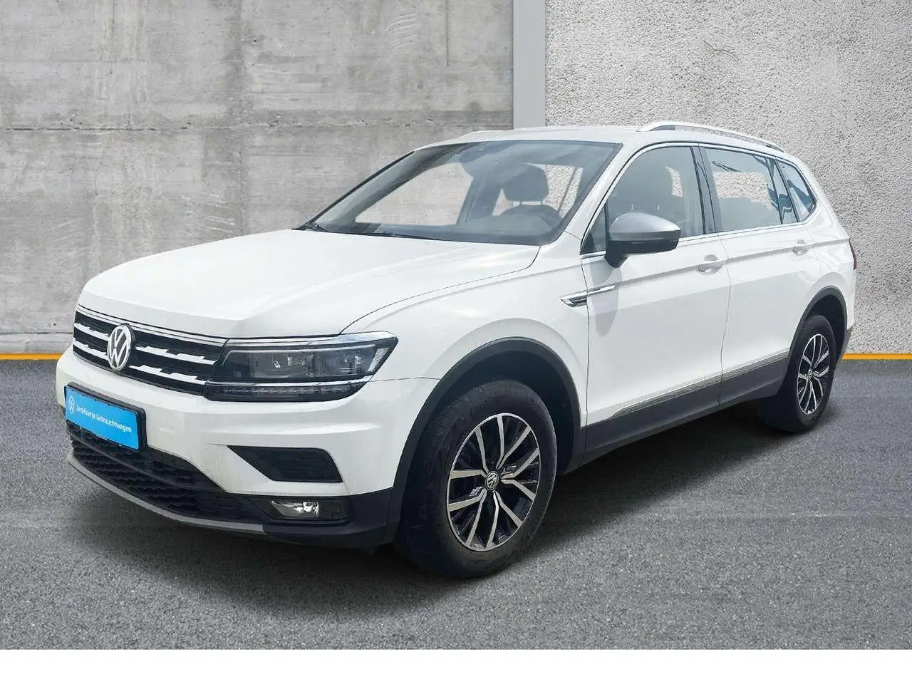 Photo 1 : Volkswagen Tiguan 2020 Essence