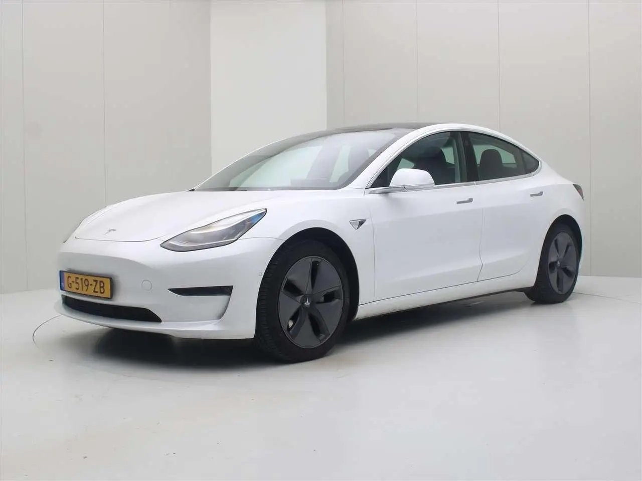 Photo 1 : Tesla Model 3 2019 Electric