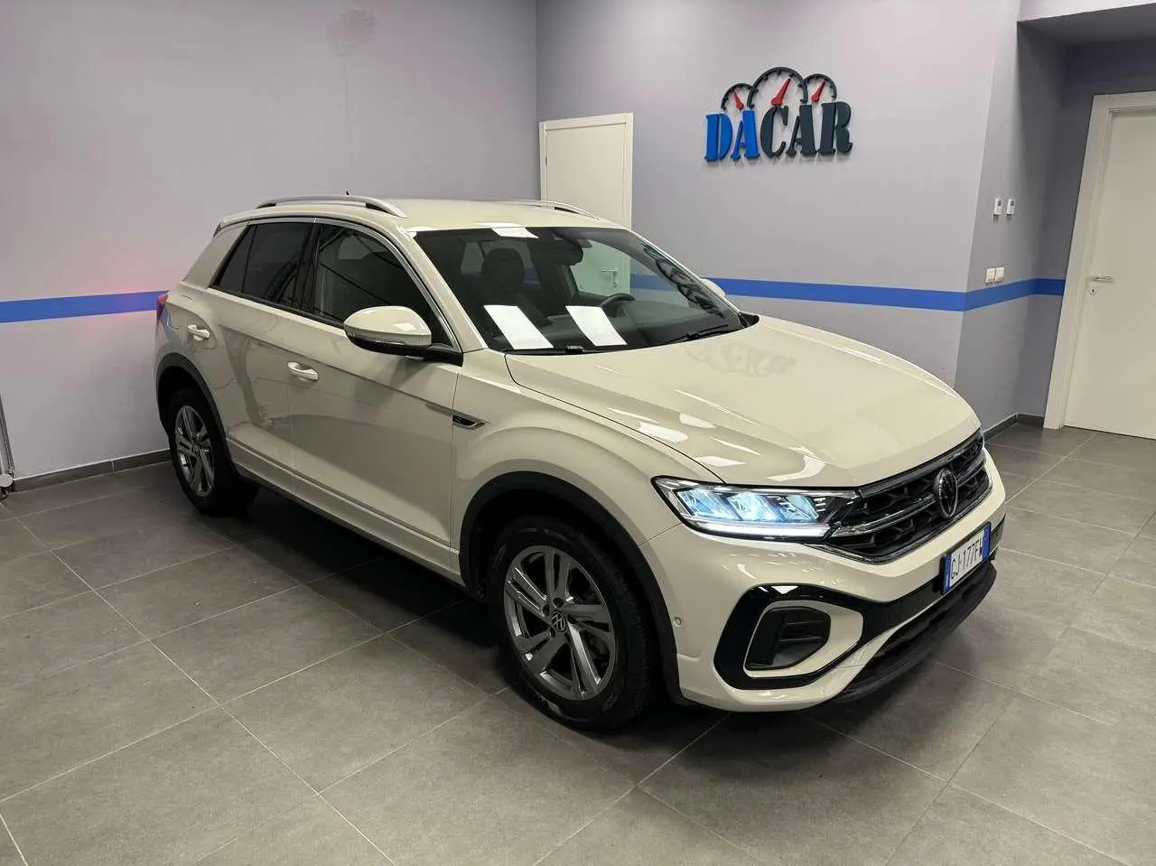 Photo 1 : Volkswagen T-roc 2022 Petrol