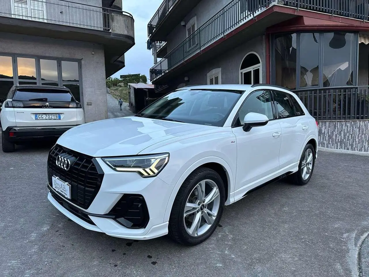 Photo 1 : Audi Q3 2021 Diesel