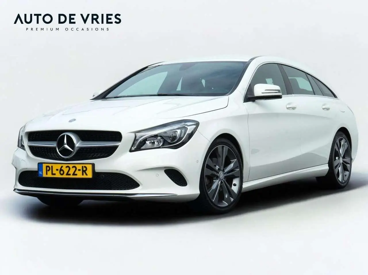 Photo 1 : Mercedes-benz Classe Cla 2017 Petrol