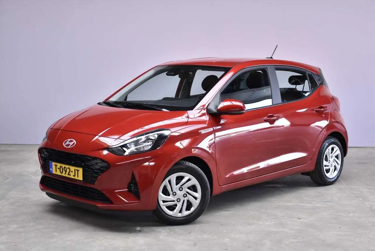 Photo 1 : Hyundai I10 2023 Petrol