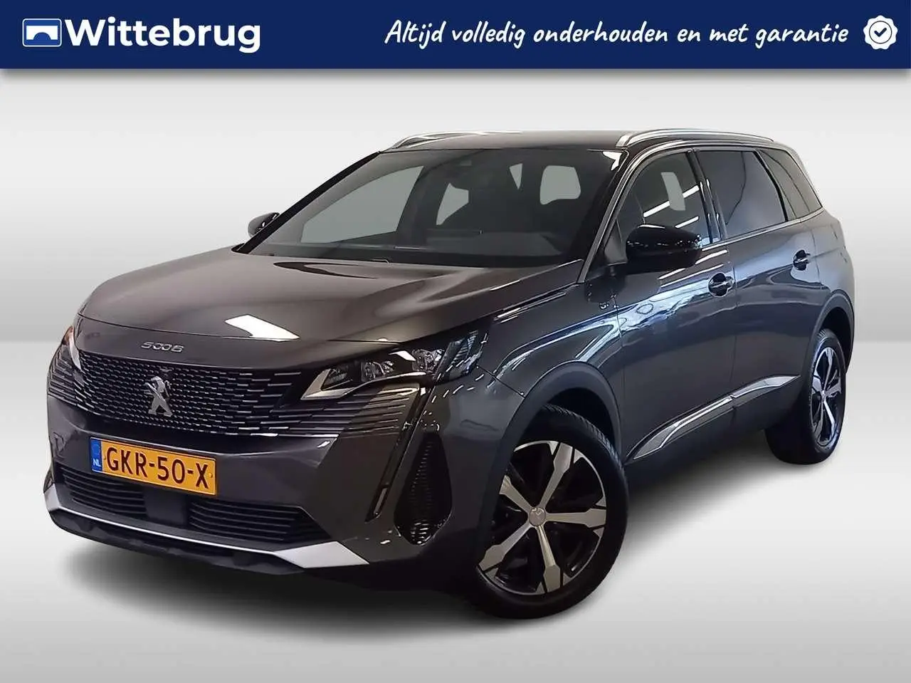 Photo 1 : Peugeot 5008 2023 Petrol