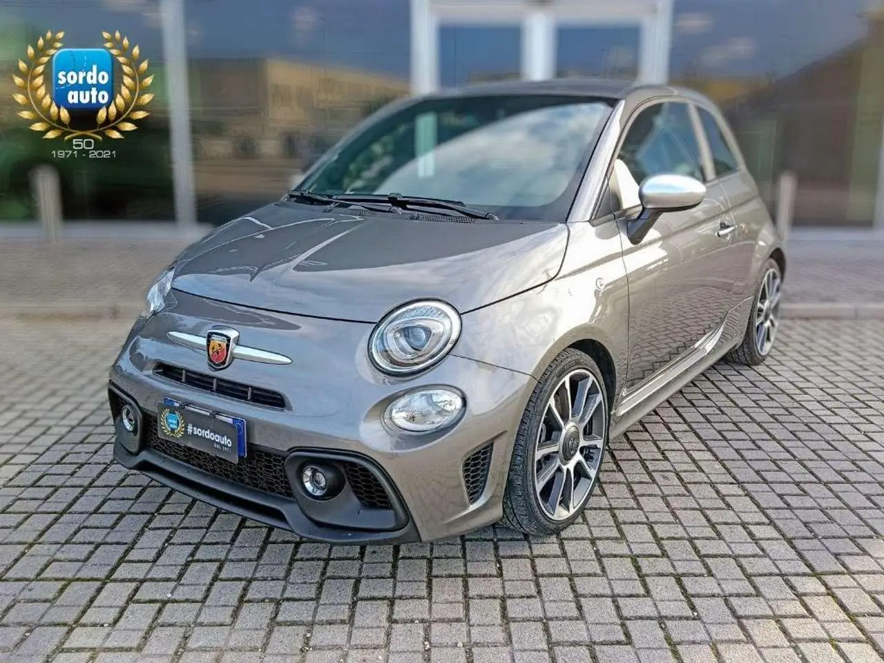 Photo 1 : Abarth 595 2023 Essence