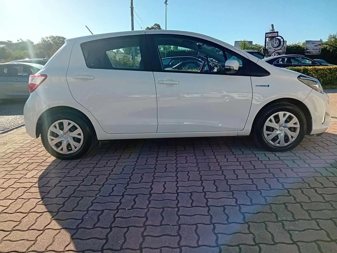 Photo 1 : Toyota Yaris 2017 Hybride