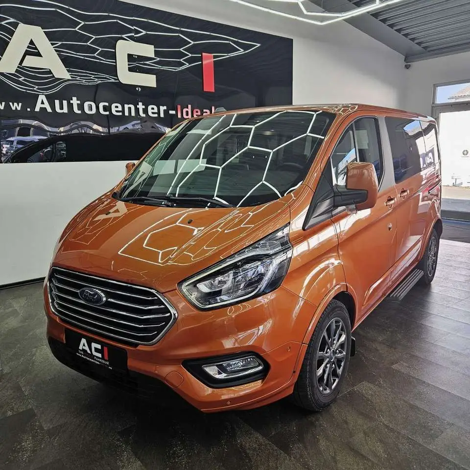 Photo 1 : Ford Tourneo 2020 Diesel