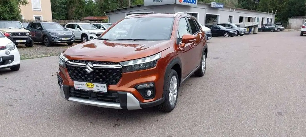 Photo 1 : Suzuki S-cross 2023 Hybride