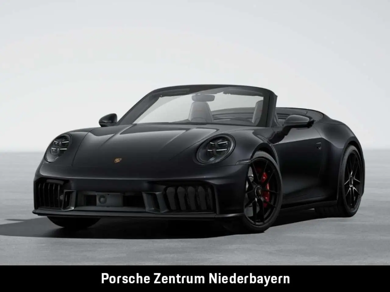 Photo 1 : Porsche 992 2024 Essence