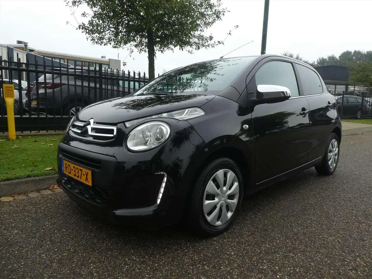 Photo 1 : Citroen C1 2017 Essence