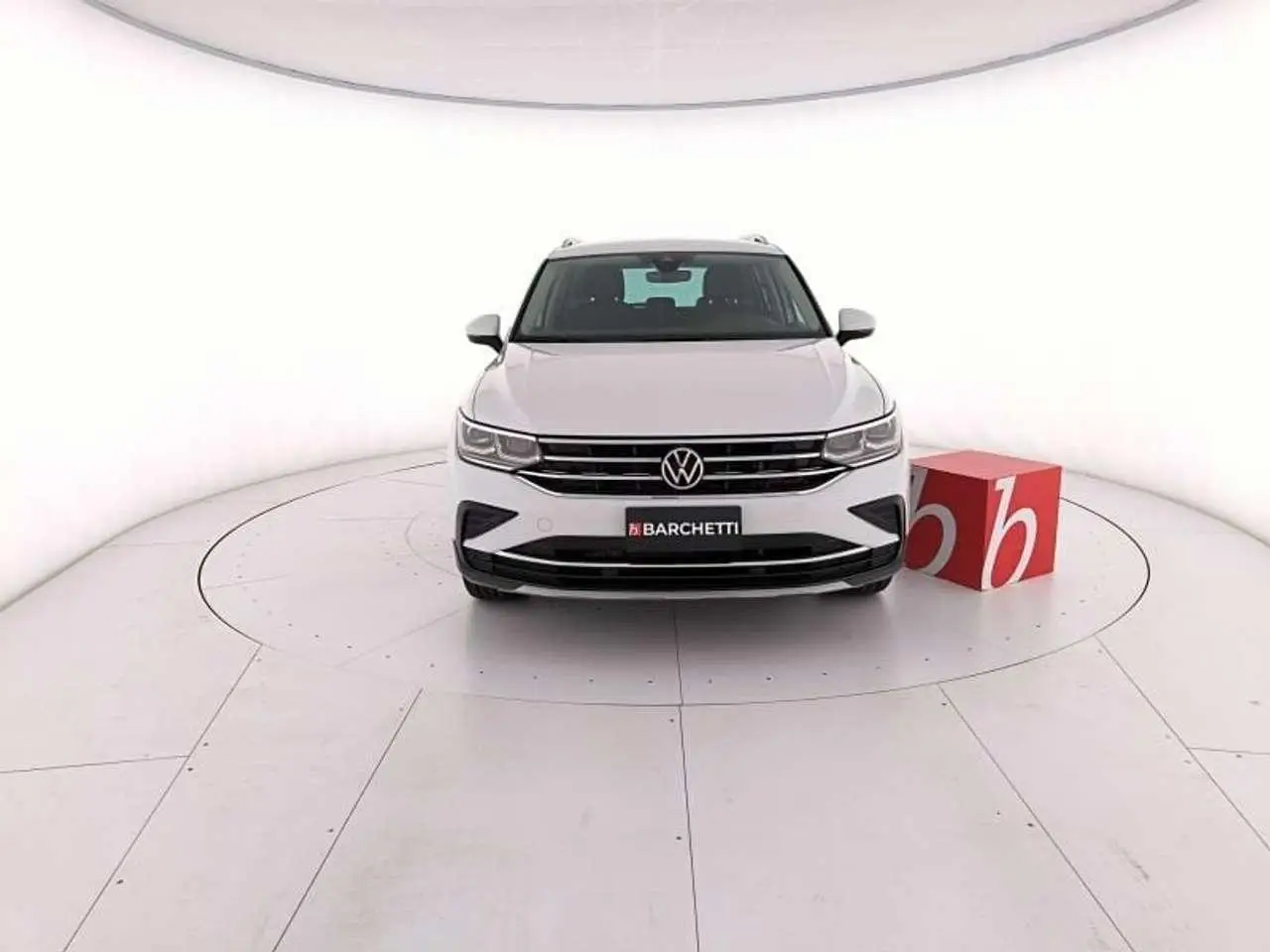 Photo 1 : Volkswagen Tiguan 2021 Petrol