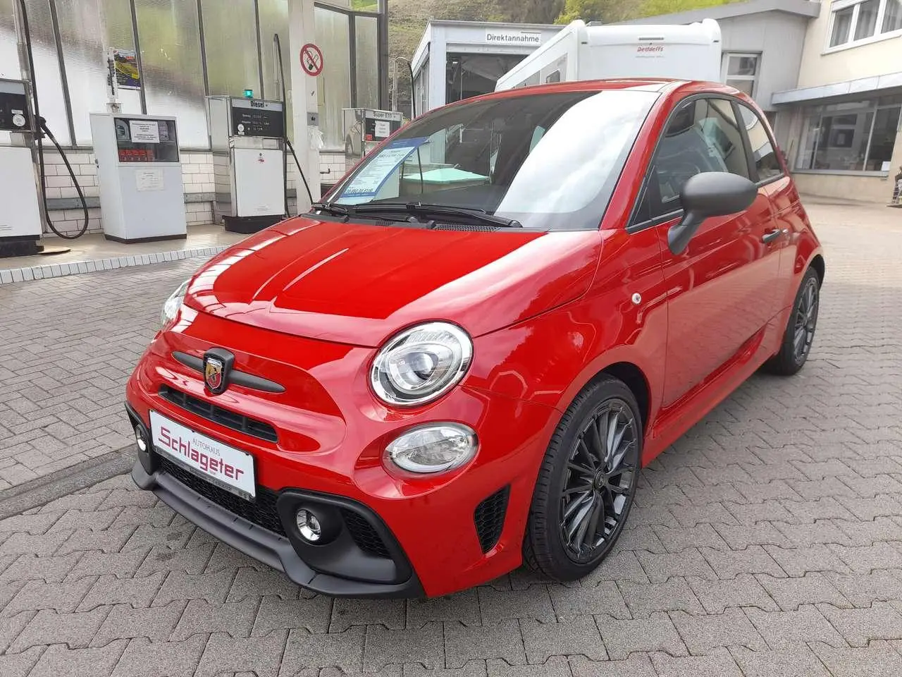 Photo 1 : Abarth 595 2024 Petrol