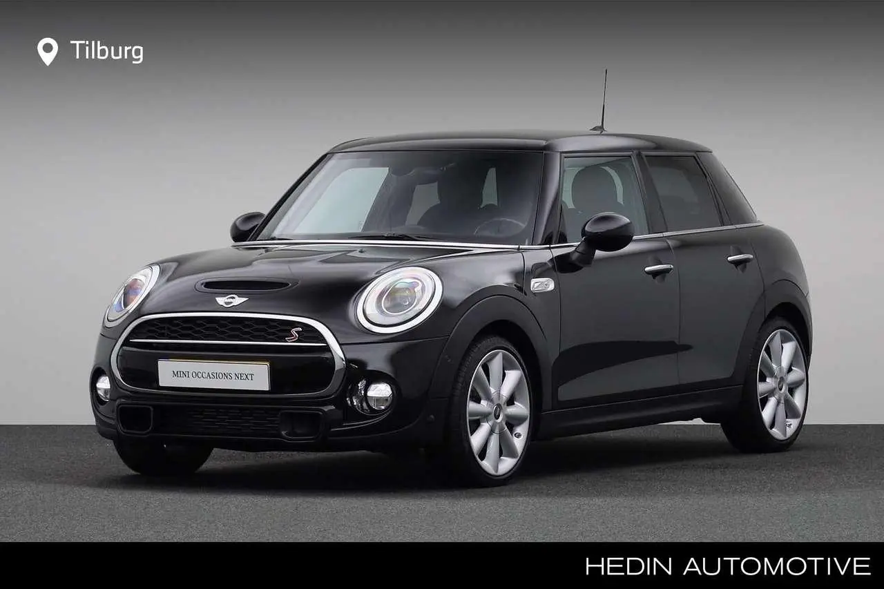 Photo 1 : Mini Cooper 2018 Petrol