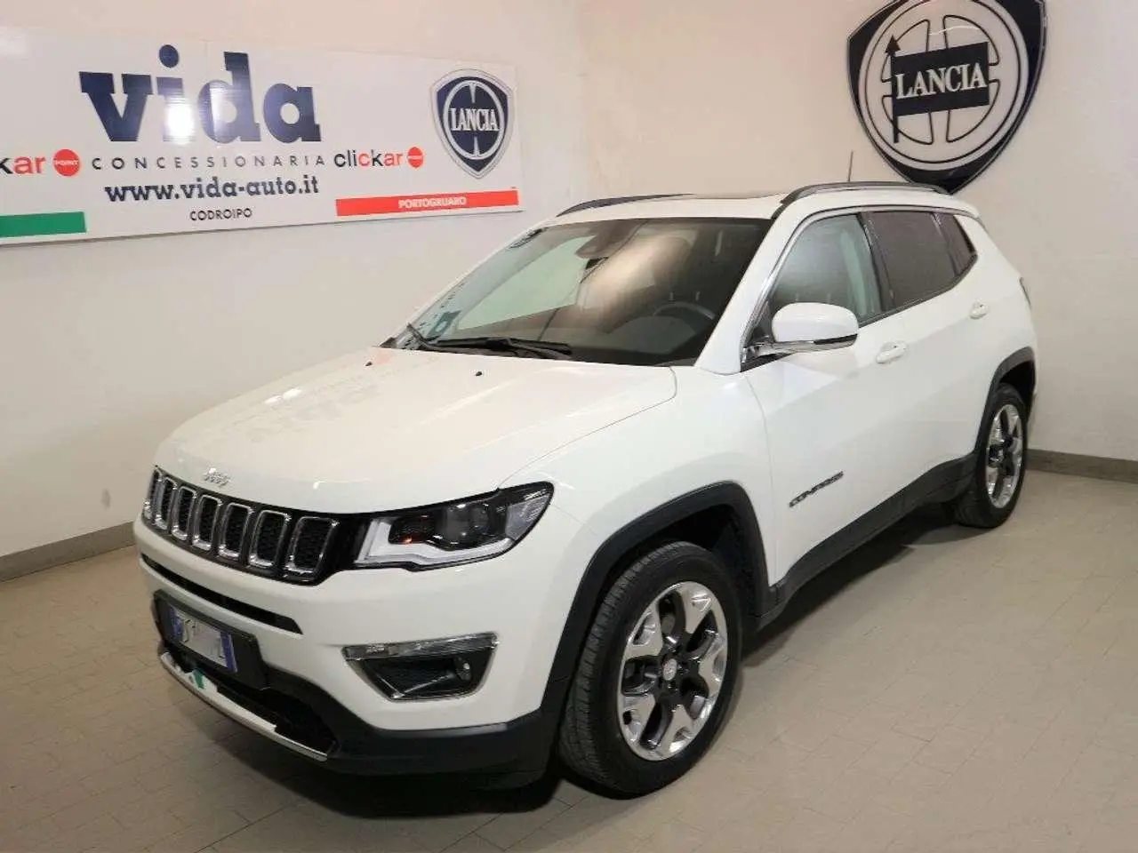 Photo 1 : Jeep Compass 2018 Diesel