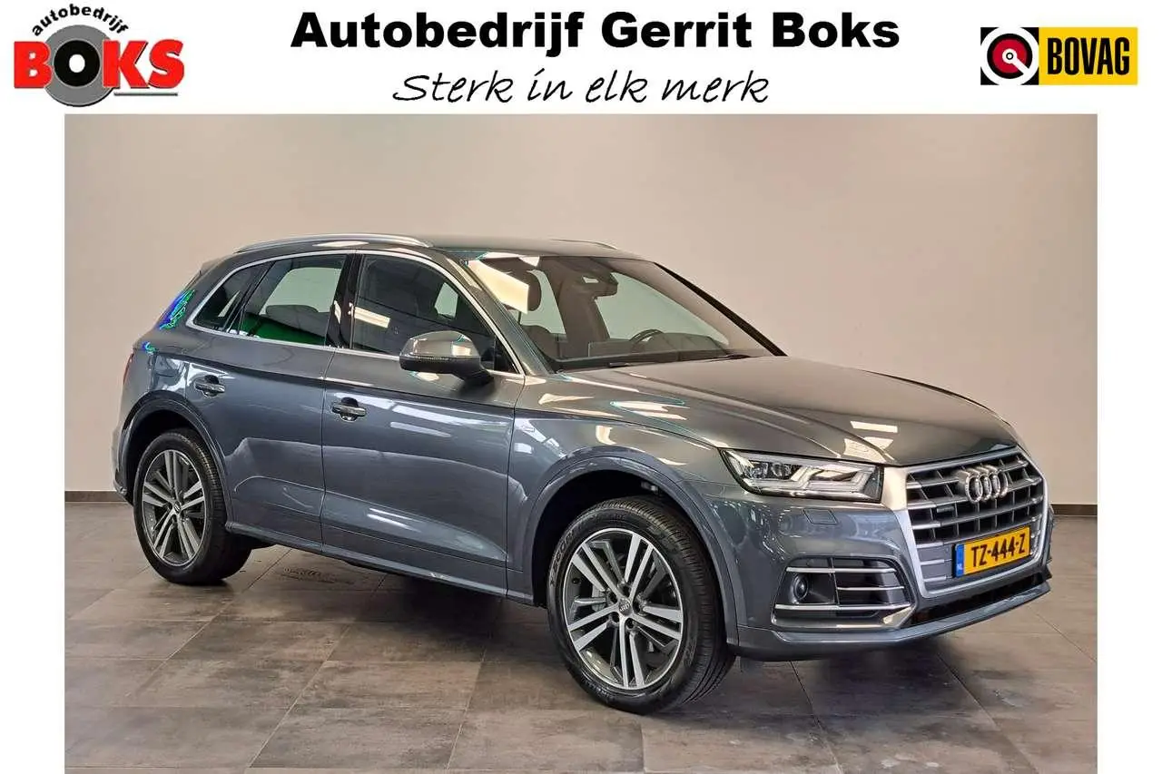 Photo 1 : Audi Q5 2017 Diesel