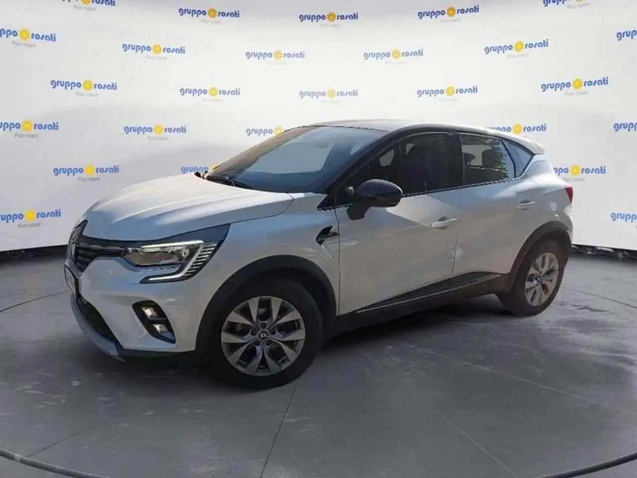 Photo 1 : Renault Captur 2021 Essence