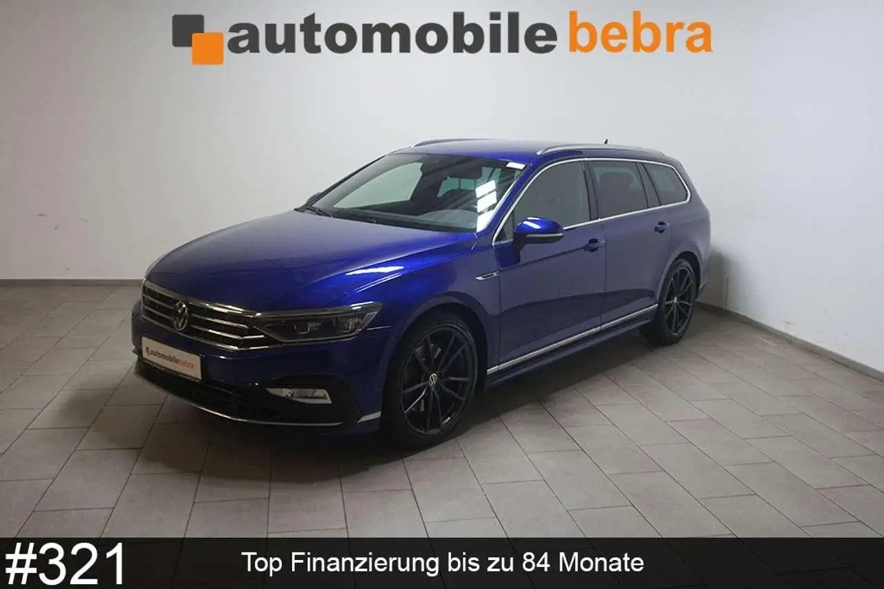 Photo 1 : Volkswagen Passat 2021 Petrol