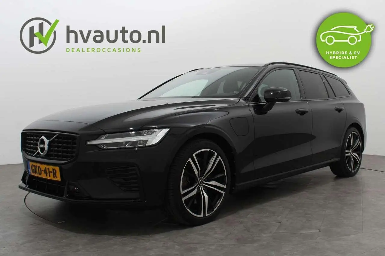 Photo 1 : Volvo V60 2021 Hybride