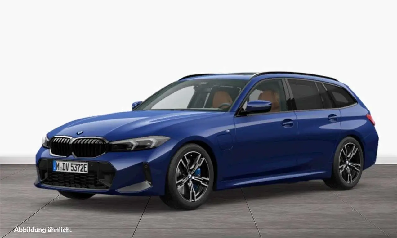 Photo 1 : Bmw Serie 3 2023 Hybrid