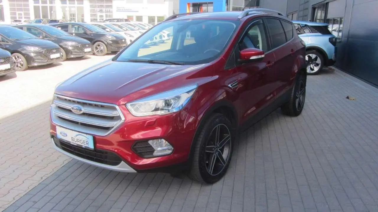 Photo 1 : Ford Kuga 2018 Petrol