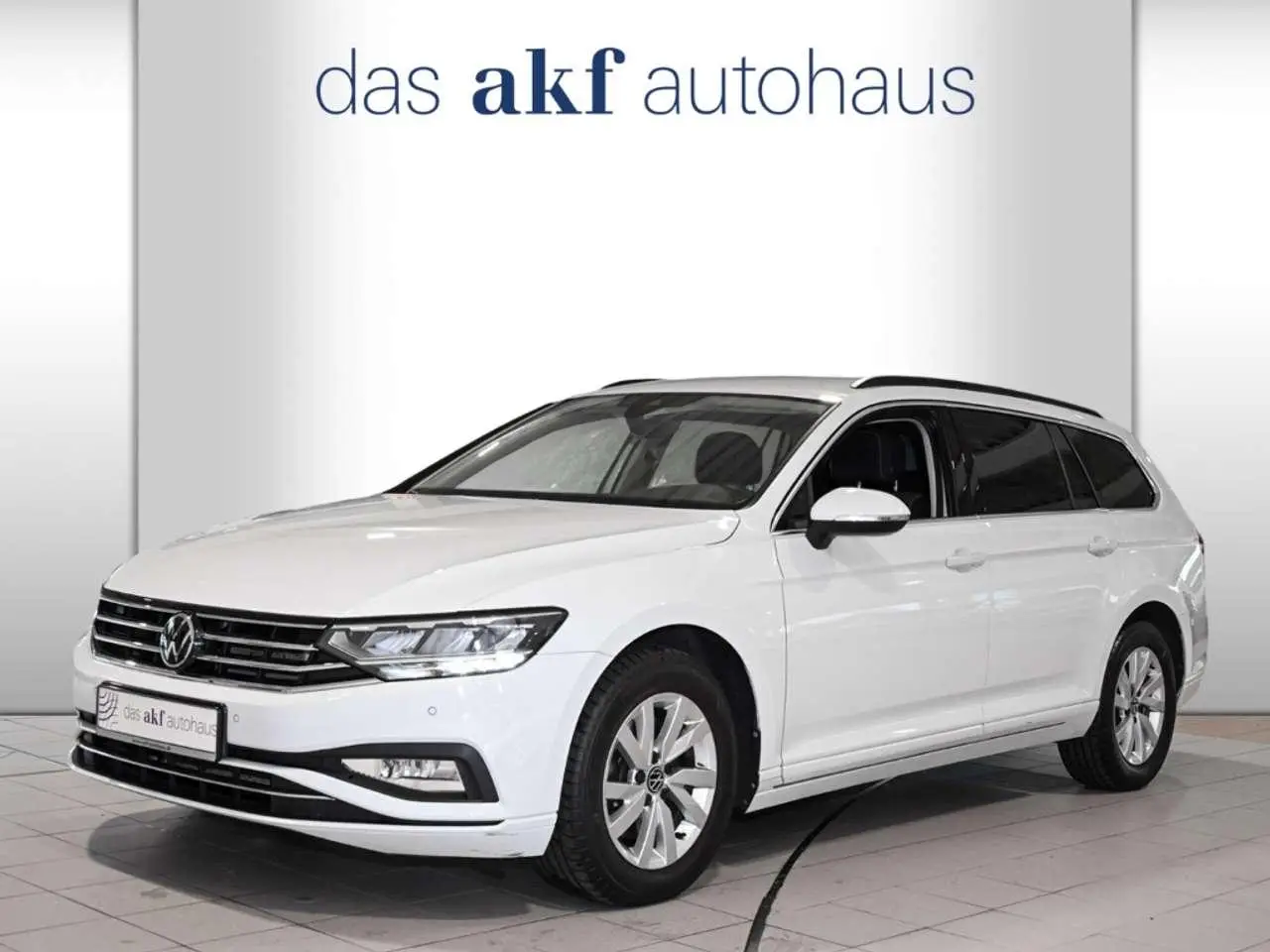 Photo 1 : Volkswagen Passat 2023 Diesel