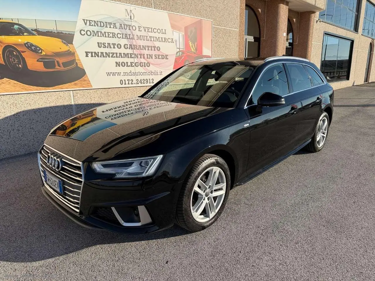 Photo 1 : Audi A4 2019 Diesel