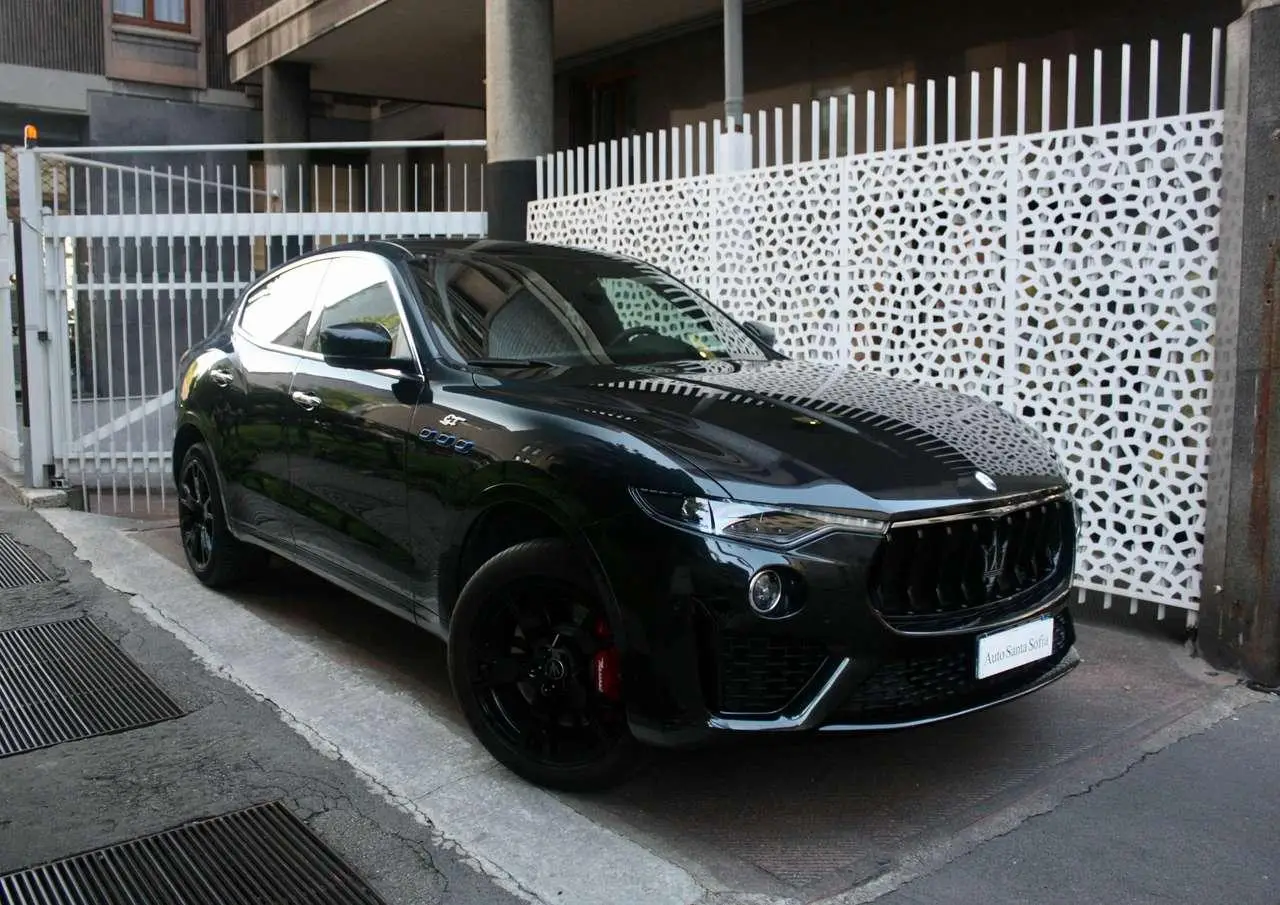 Photo 1 : Maserati Levante 2022 Hybride