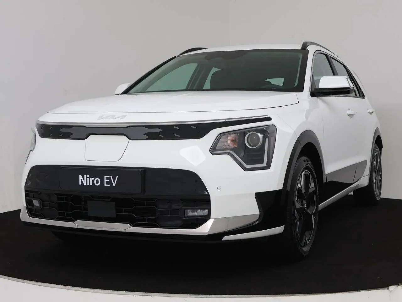 Photo 1 : Kia E-niro 2024 Électrique