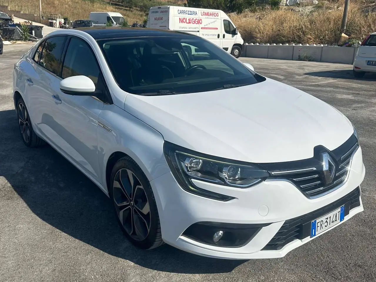 Photo 1 : Renault Megane 2018 Diesel