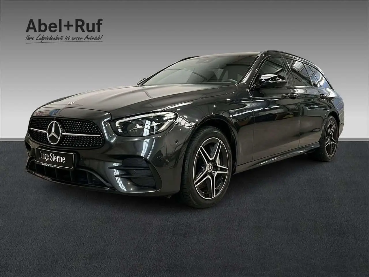 Photo 1 : Mercedes-benz Classe E 2022 Hybrid