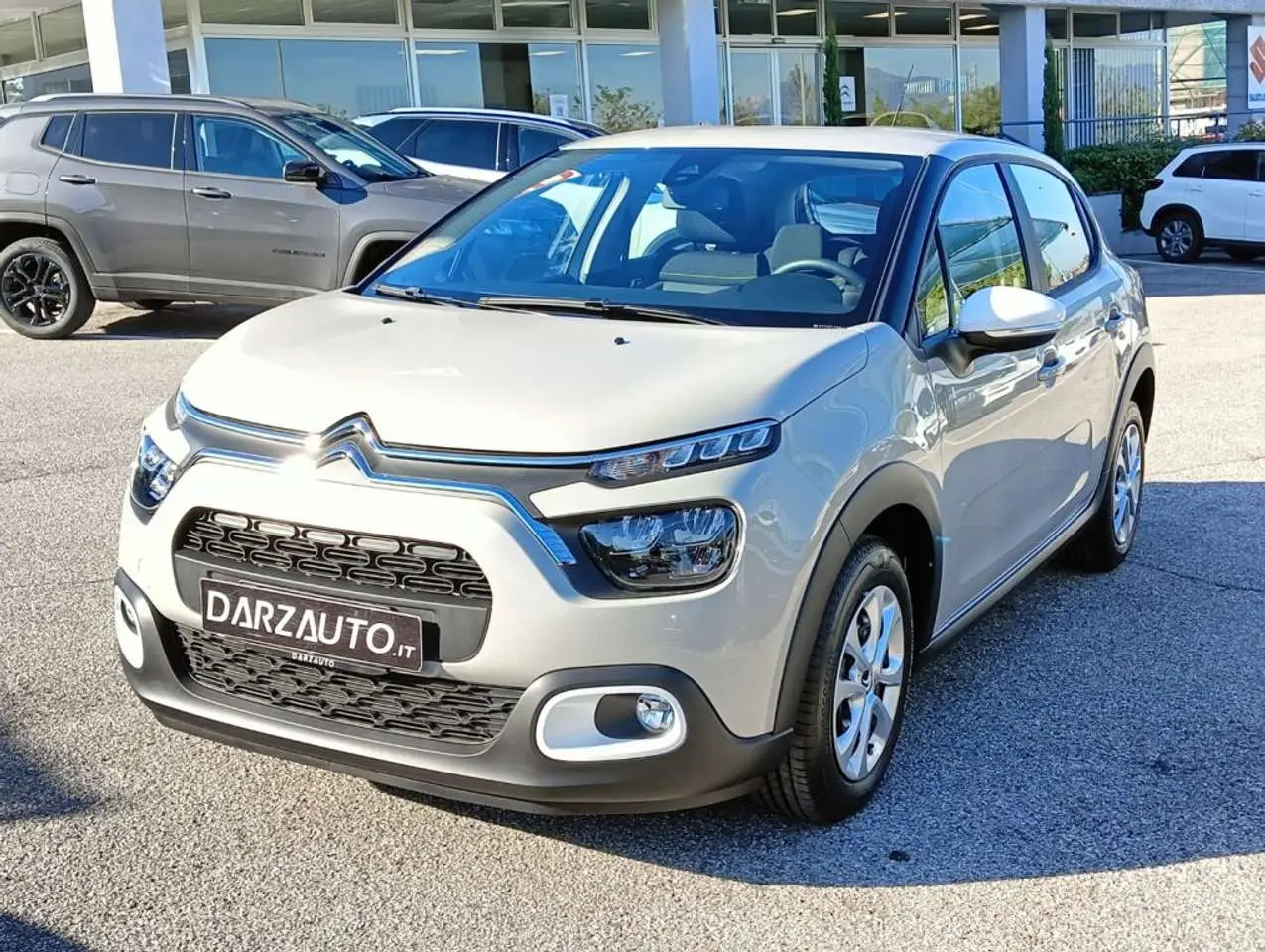 Photo 1 : Citroen C3 2024 Petrol