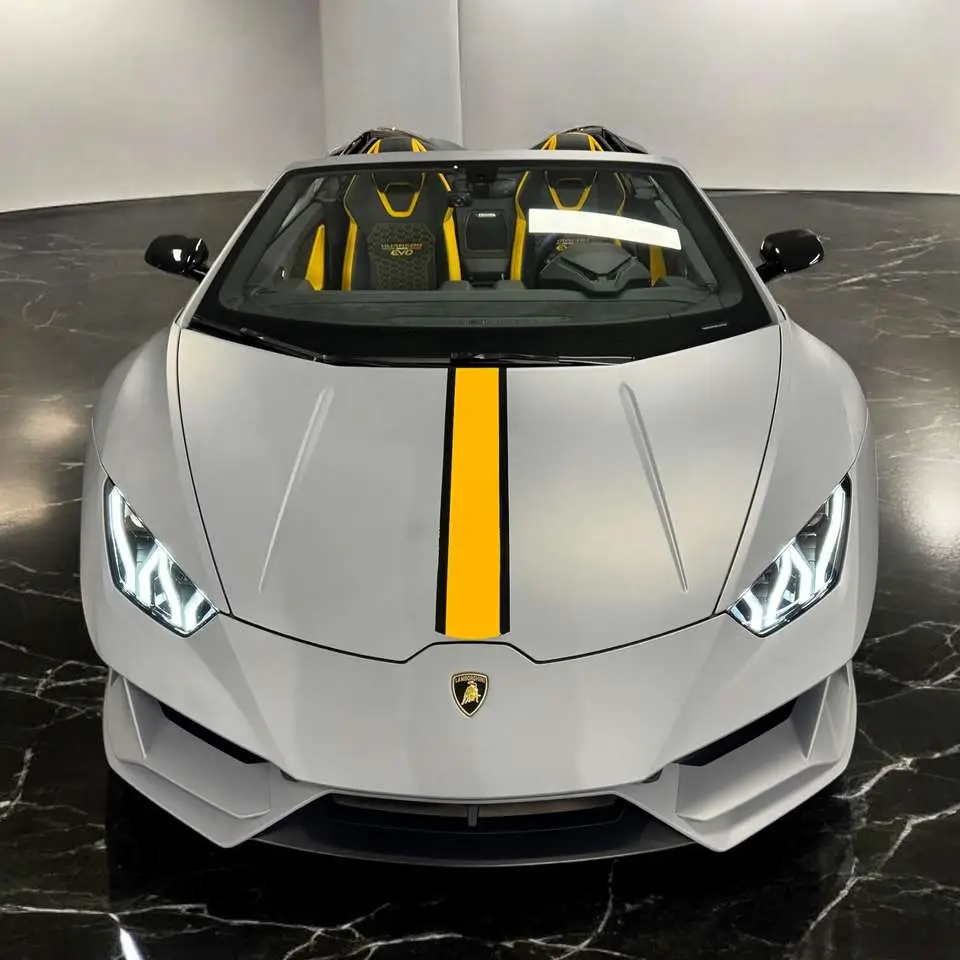 Photo 1 : Lamborghini Huracan 2024 Petrol