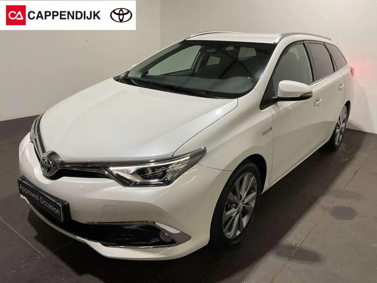 Photo 1 : Toyota Auris 2018 Hybride