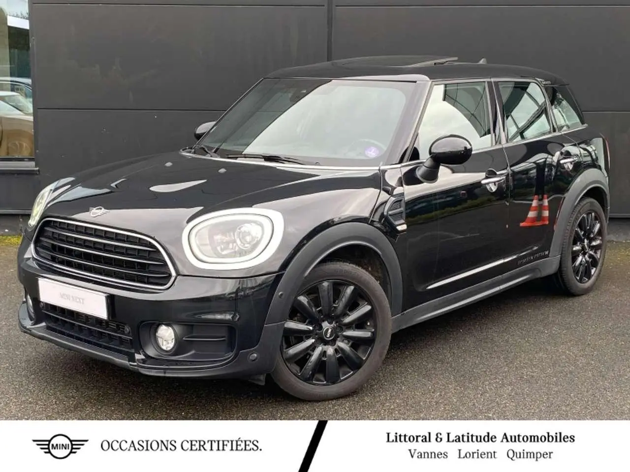 Photo 1 : Mini Cooper 2018 Petrol